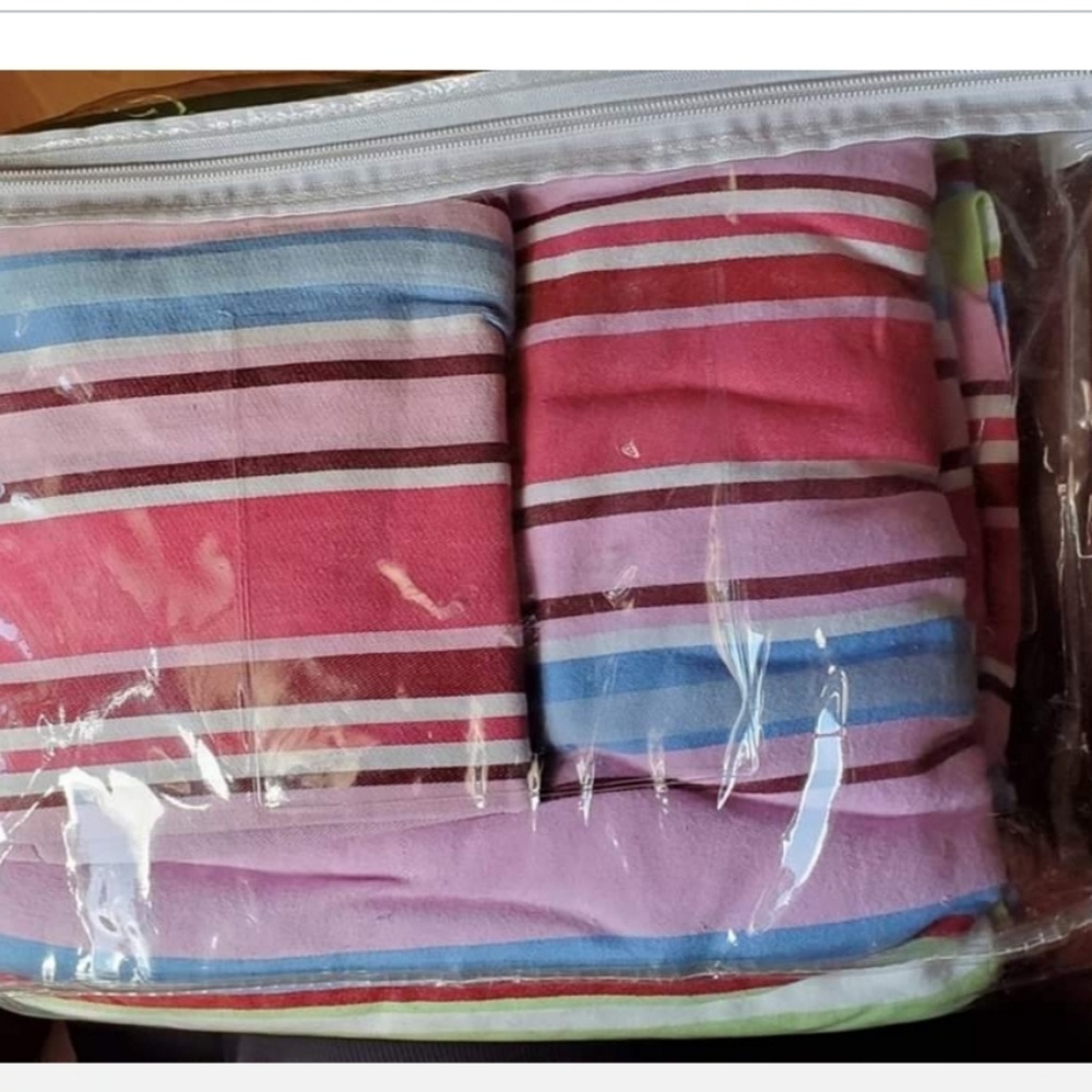 Colorful Tommy Hilfiger Twin Duvet and Sham
